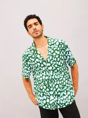 Men Green & White Abstract Short Sleeve Relax Shirt