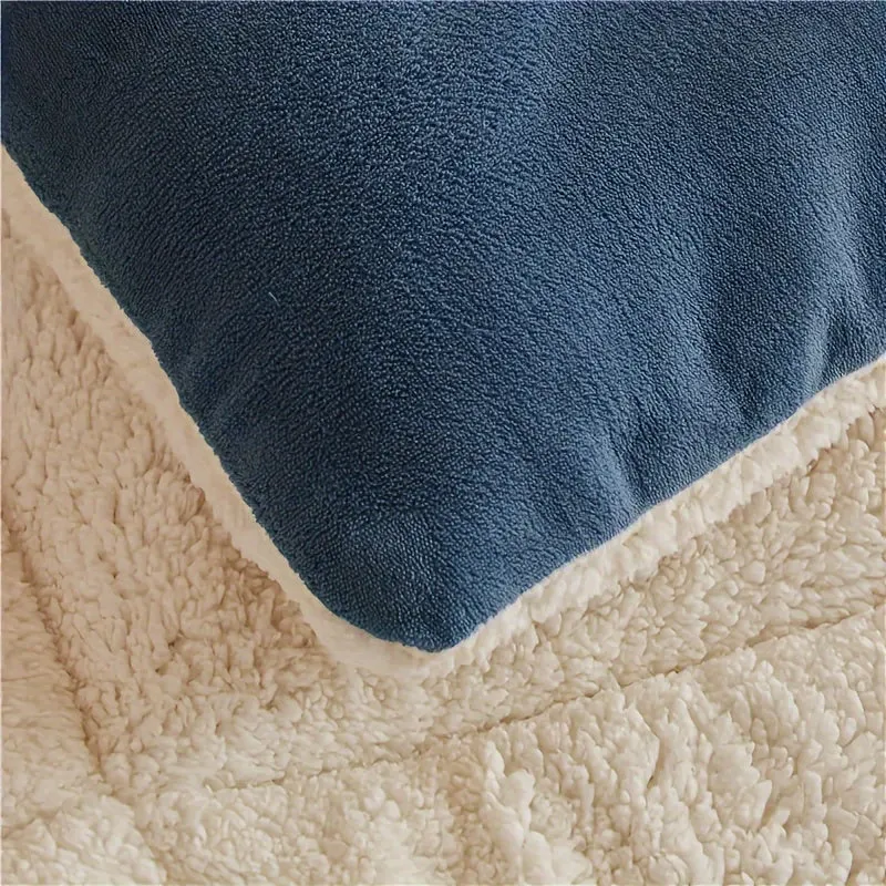 Ultra Soft Quilted Comforter - All-Season, Reversible, Machine Washable Duvet for Year-Round Comfort"