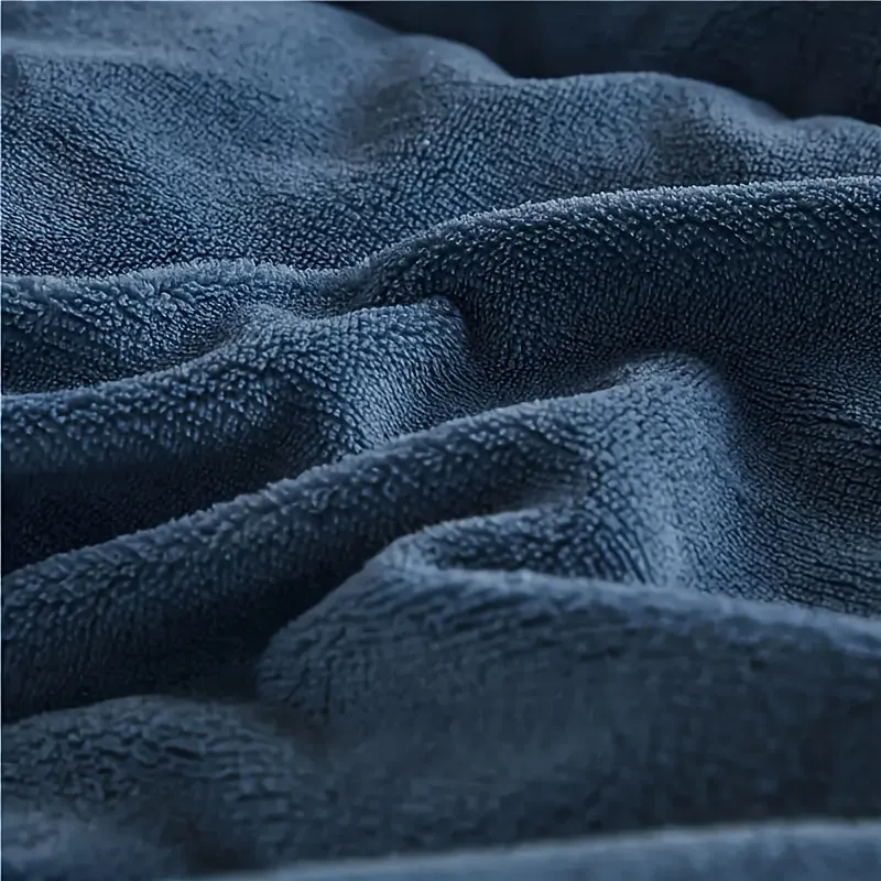 Ultra Soft Quilted Comforter - All-Season, Reversible, Machine Washable Duvet for Year-Round Comfort"