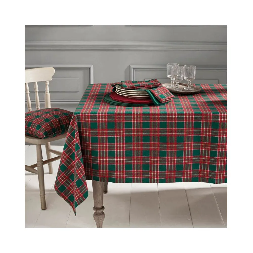 Walton & Co 230x130cm Festive Tartan Tablecloth